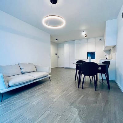 Location d’un appartement lumineux de 2 pièces dans la résidence prestigieuse Angel, 44 m², Wrocław, Pologne